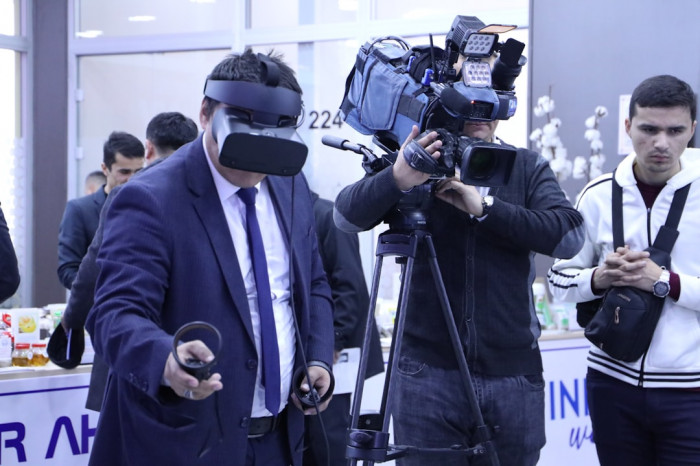 Göz Bandı ve İngilizce Karşılığı Göz Bandı ve İngilizce Karşılığı